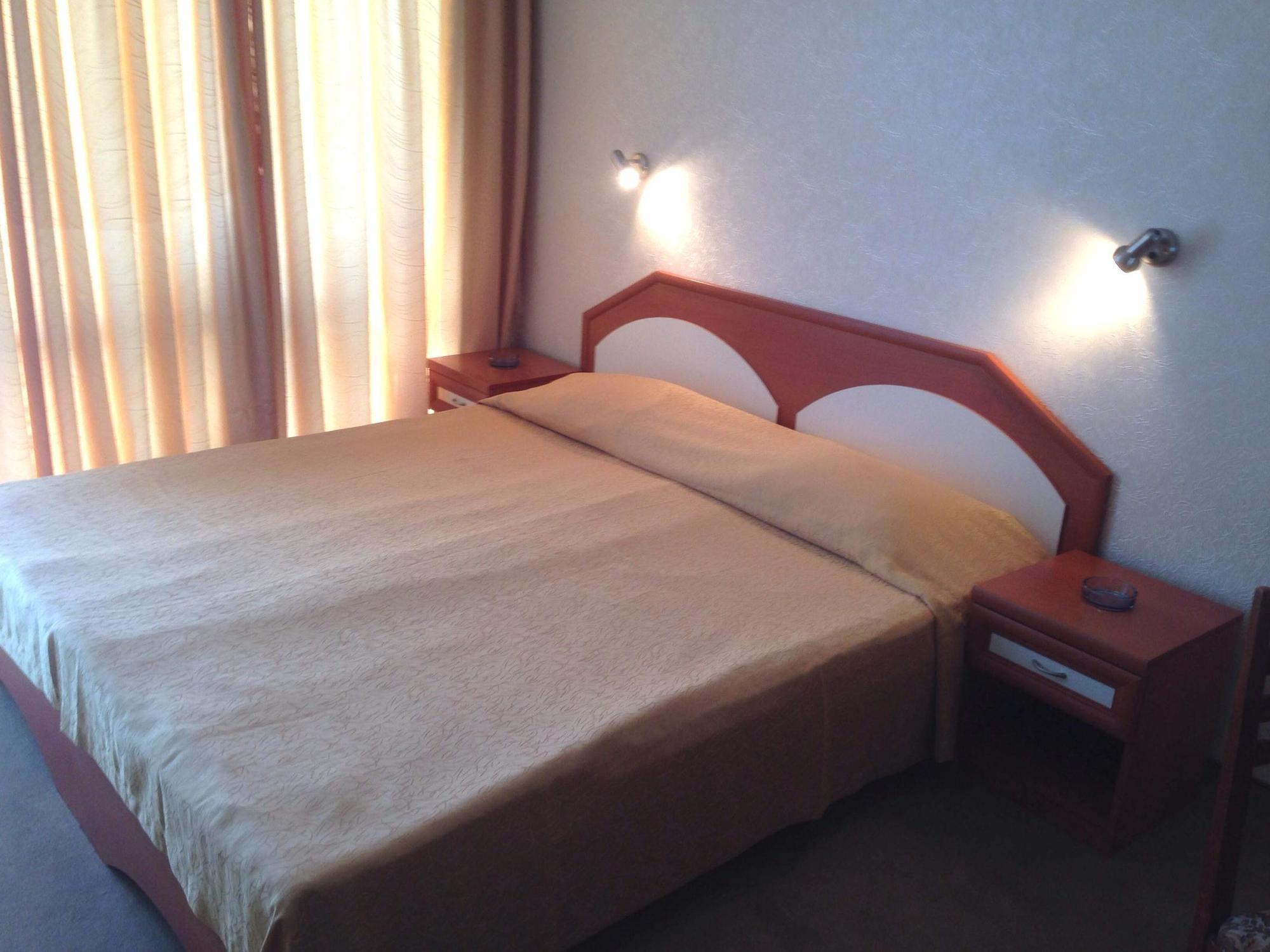 Zefir Hotel ซันนีบีช ภายนอก รูปภาพ