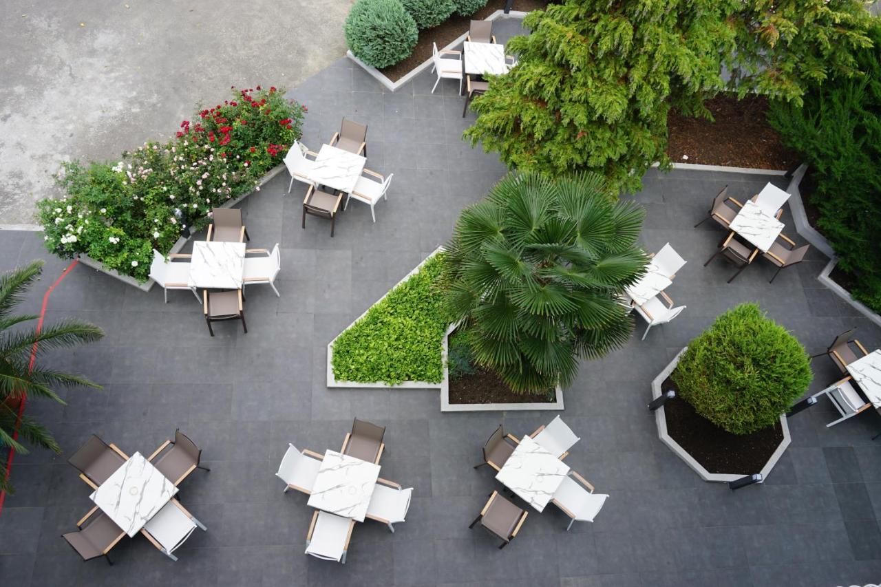Zefir Hotel ซันนีบีช ภายนอก รูปภาพ